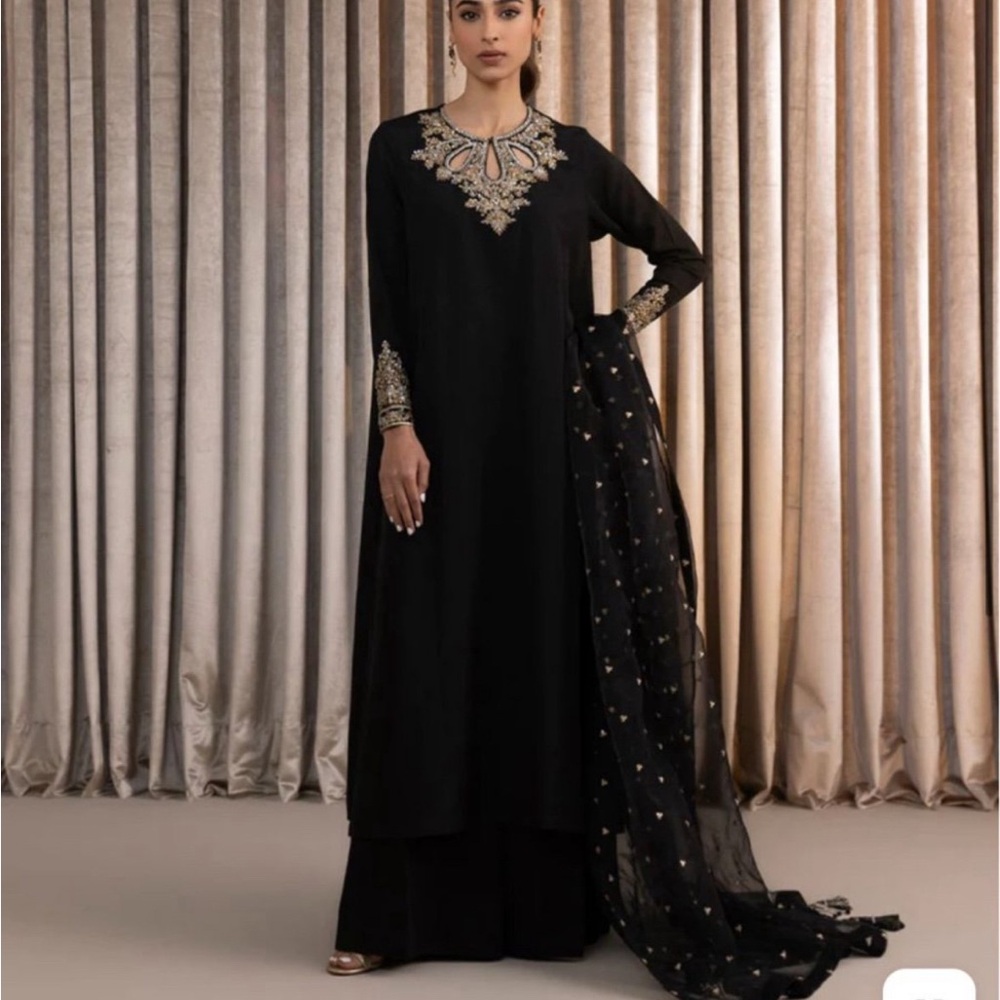 Sapphire brand new formal outfit